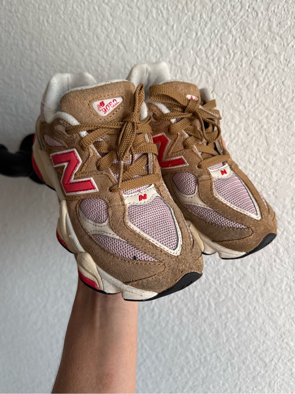 New Balance Kids 9060 "Great Plains True Red" Sneakers sz: 2Y
